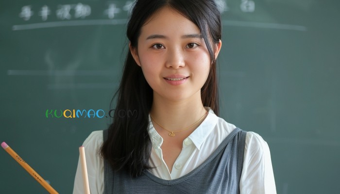被老师打伤头部女孩的母亲遭死亡威胁，涉事人员被行拘七日