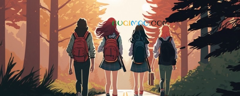 峨眉山陪爬队员拉抱游客登山引热议 团队回应：仅应要求提供帮助 景区称非官方服务